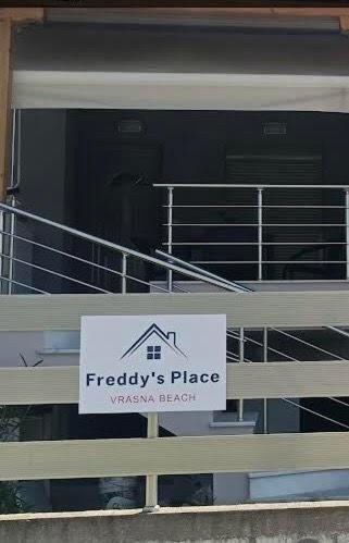 Freddy'S Place Vrasná 外观 照片